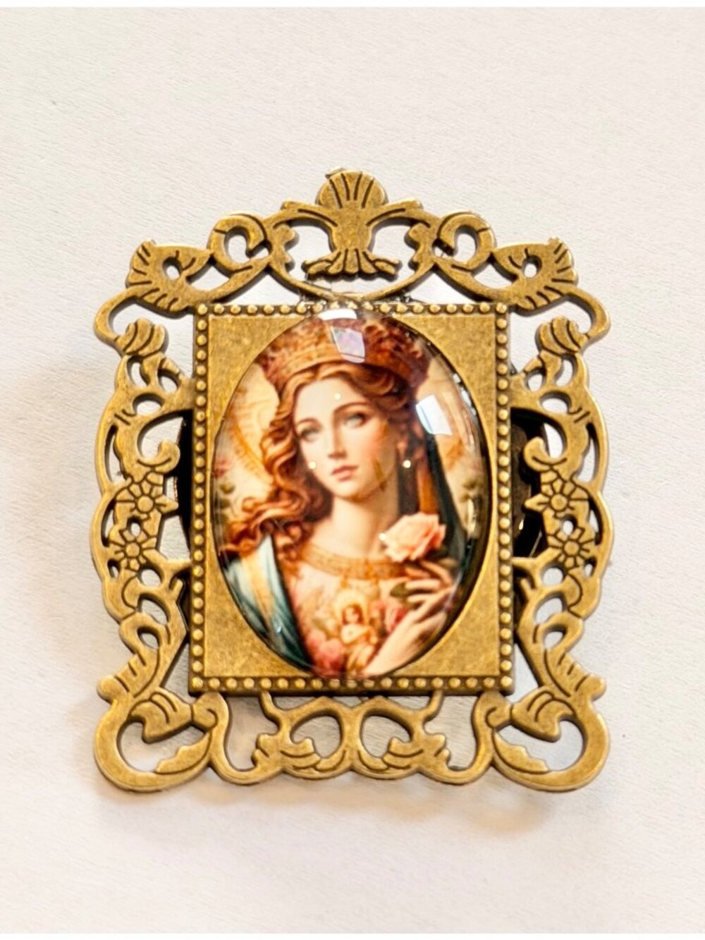 Vintage Virgin Mary Cameo Brooch With Ornate Brass Frame Religious Iconography 2